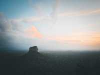 斯里蘭卡｜蒼穹之下，唯有一石