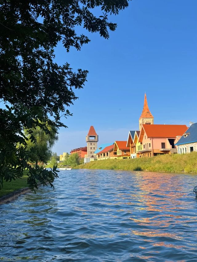 洛陽1h直達！洛水昌谷童話小鎮，坐船玩一天超出片