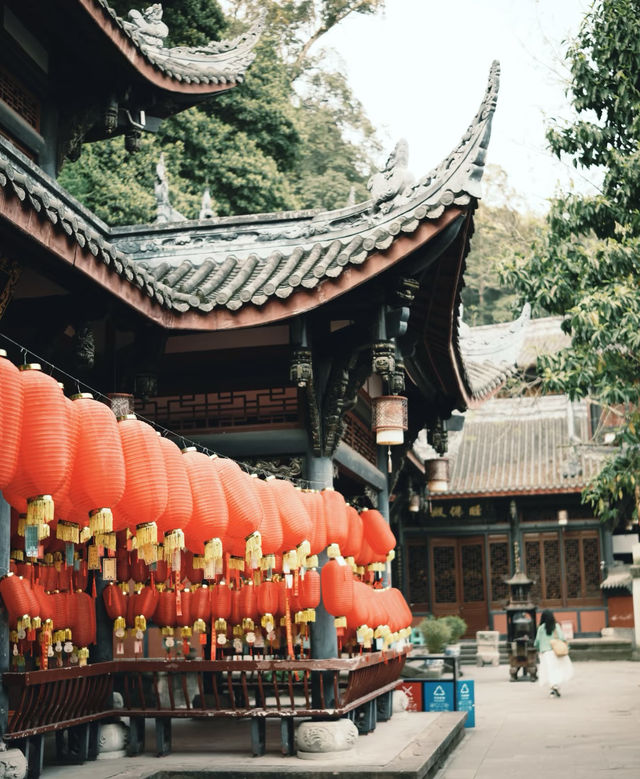 不擺架子只擺熱茶鴻達酒店 不擺架子只擺熱茶鴻達酒店