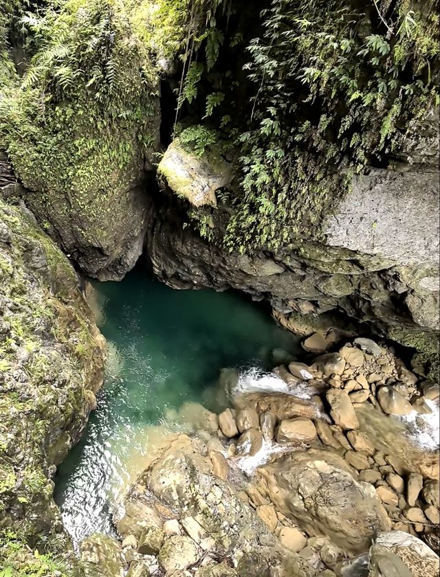 秋日挑戰金刀峽:徒步攻略與獎牌收穫記 秋日挑戰金刀峽:徒步攻略與獎牌收穫記