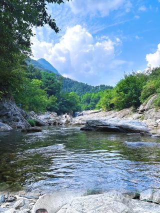Bozhou nearby trips | a less crowded, scenic creek trekking spot for kids, Jinzhai
