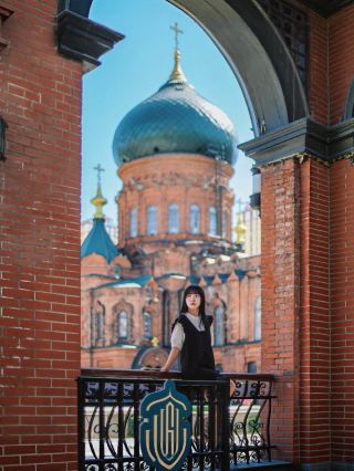 Save these 6 crowd-free photo spots at Saint Sophia Cathedral!