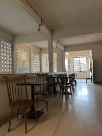 "Hidden Lab" คาเฟ่(ไม่)ลับ ริมหาดบางแสน
