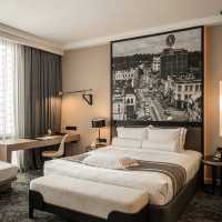 HOTEL STRIPES AUTOGRAPH COLLECTION