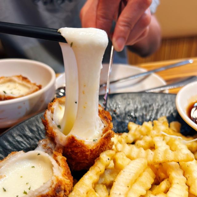 拉絲芝士嘅極致🧀荃灣韓式炸雞店嘅隱藏餐單🙌🏻