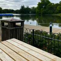 LITTLE CAFE WITH AMAZING LAKE VIEW!