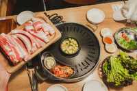 ร้านหมูย่างบุฟเฟ่ต์ 강남 돼지상회 | สาขาฮงแด