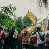 วัดถ้ำผาแด่น จ.สกลนคร