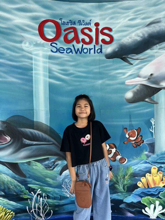 📍Oasis Sea World ไปดูโลมากันจ้า