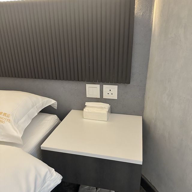 風球下的情侶staycation 風球下的情侶staycation