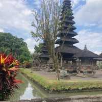 バリ島　【タマン・アユン寺院】
