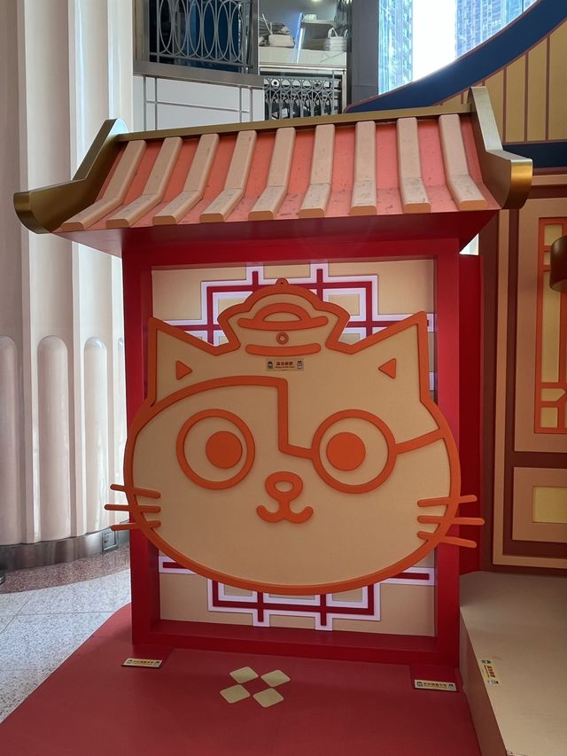 黃阿瑪一行8貓將以不同造型現身馬鞍山廣場