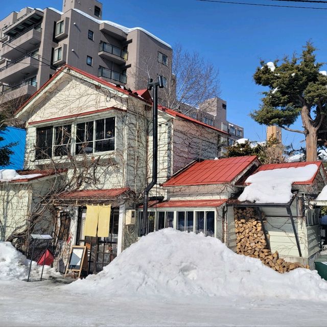 일본여행 중 들려보면 좋을 삿포로의 오래된 카페 모리히코 森彦