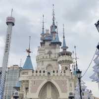 Lotte's World: Korea's One-stop Destination