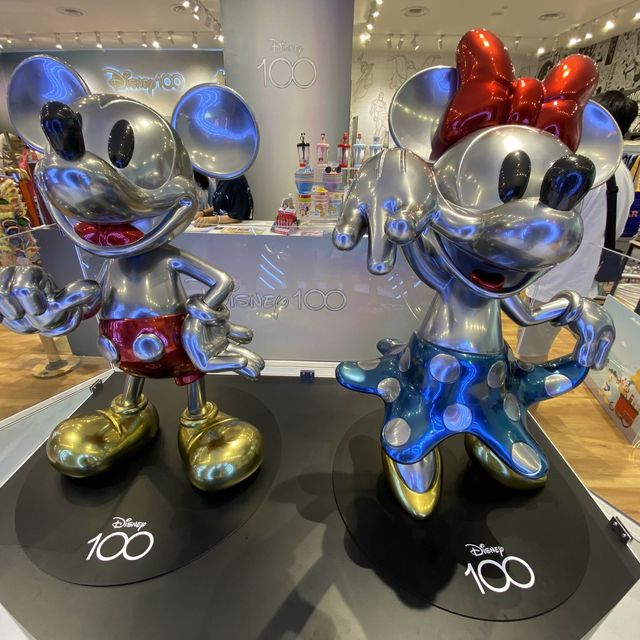 Disney 100 • Where Dreams Come True 