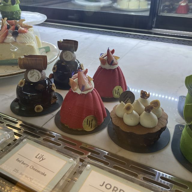 คาเฟ่น่ารัก…เค้กอร่อยม๊ากกก
