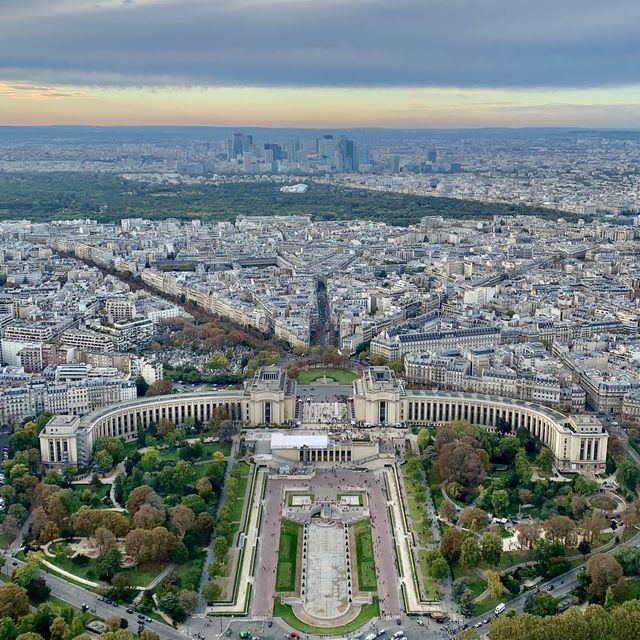 😮 Know Before You Go | Worth Going UP ⬆️ Eiffel Tower?