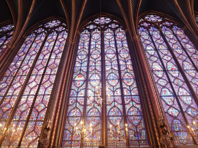 サント・シャペル (Sainte chapelle）