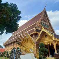 วัดเนรมิตวิปัสสนา วัดสวยด่านซ้าย