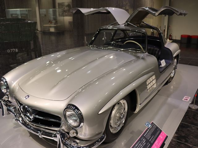 【愛知】世界の名車が並ぶ！トヨタ博物館をご紹介