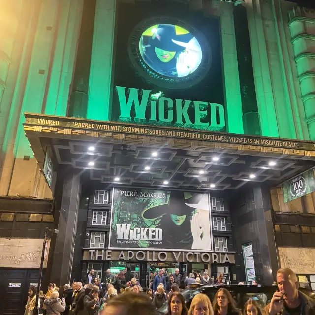 세계 2대 뮤지컬의 고장인 런던에서 위키드 관람 🧙‍♀️