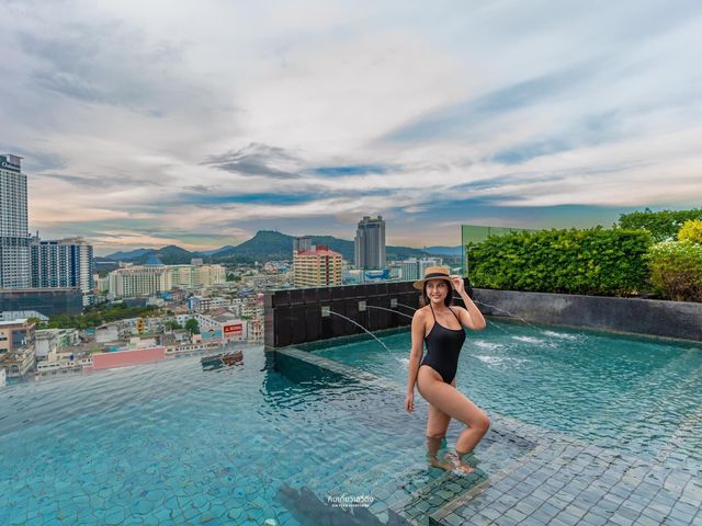 โรงแรม ย่านศรีราชา ราคาประหยัด ห้องใหญ่
