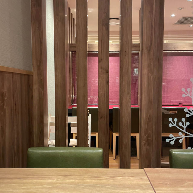 【大阪府】博多の名店の味をラーメンで楽しむ