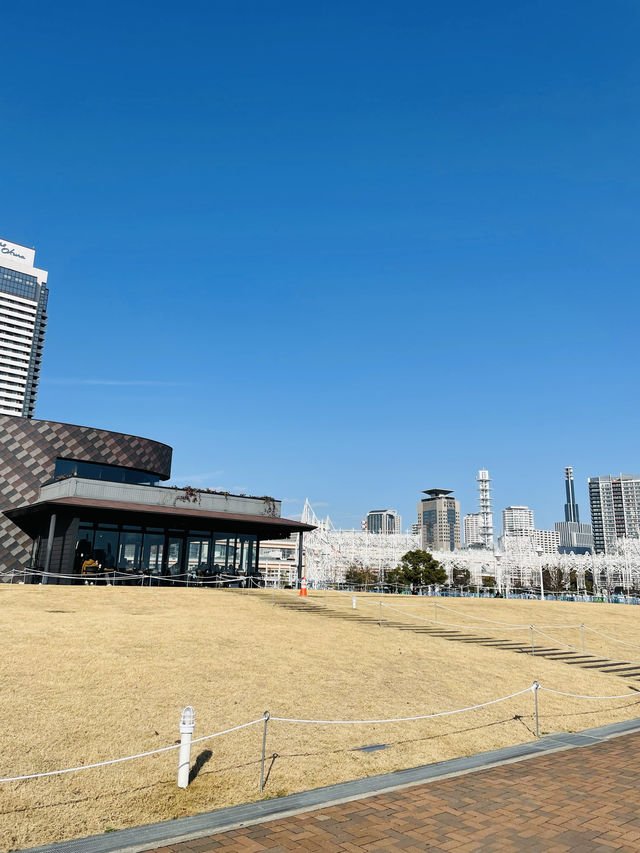 【兵庫県】メリケンパークの人気フォトスポット「BE KOBE」