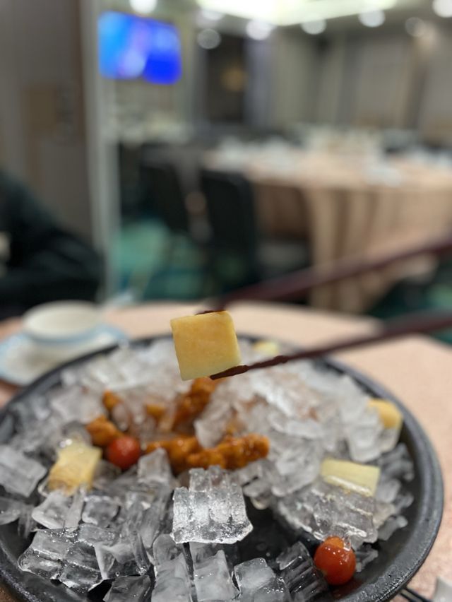 精緻小菜 大推冰鎮咕嚕肉@盈館