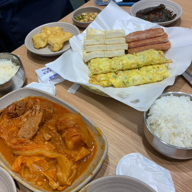 kimchi stew and kimchi jjim 