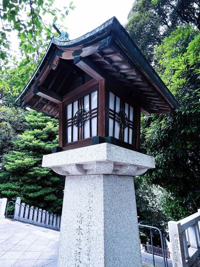 【東京|溜池山王】ビル街に佇む巨大な鳥居⛩️