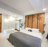 YOLO Bangkok Boutique Hotel