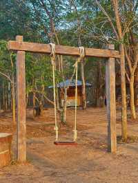 ชมธรรมชาติยามเย็นที่ ผายายเที่ยง