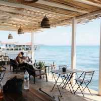 Fat Submarine cafe and restaurant 