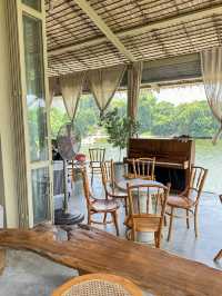 คาเฟ่บางแสนใกล้ฉัน Serene House Cafe🍔
