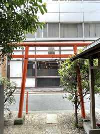 【川上稲荷神社/東京都】ちょっとレトロな風景の神社