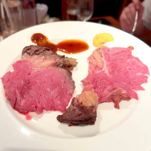 暴食海鮮自助餐！