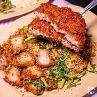 อาหารตามสั่งในซอยลับข้างวัด! เปิดมากว่า 30 ปี 