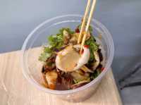 นายปาดหมึกย่างหมวกแดง ร้านเก่าแก่เมืองปากน้ำ