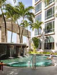 Conrad Bangkok ที่พักสุดหรู 5 ดาวใจกลางกรุงเทพ