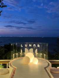 The Lunar Beach House คาเฟ่ริมผา - ชลบุรี