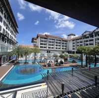 The hotel design is beautiful and worthy of its 5 star rating.