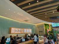 Starbucks At Gardens By The Bay