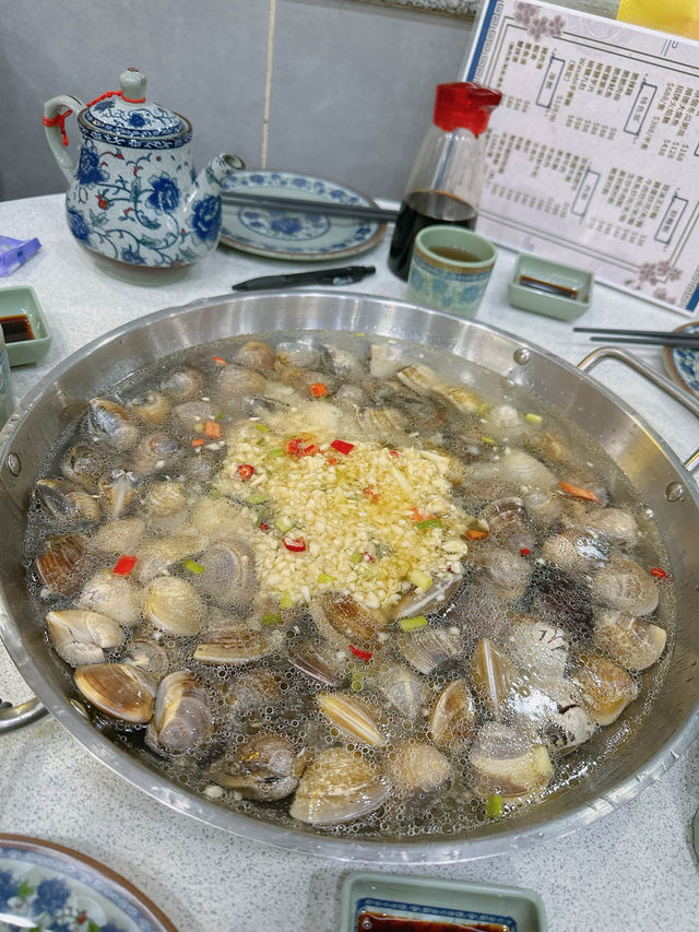 🇲🇴澳門名物卜卜蜆煲Wasabi手撕雞｜贏到粥 (下環)