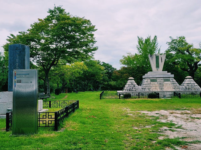 Chokseongnu Pavilion