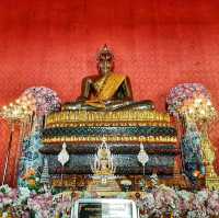 สักการะหลวงพ่อแสน และหลวงพ่อทองคำแห่งวัดหงส์ฯ