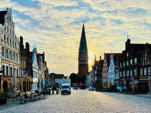 A vibrant city in the northern Netherlands 🇳🇱