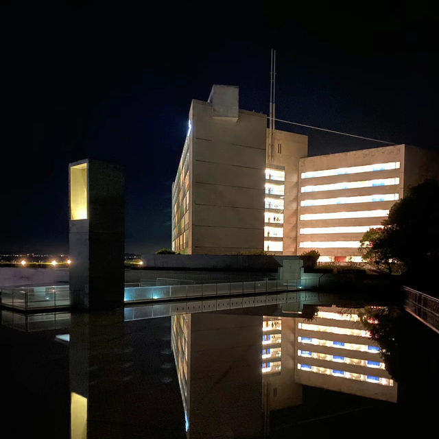 【淡路夢舞台】星空と夜景が繋がる✨建築が美しいイルミネーション✨