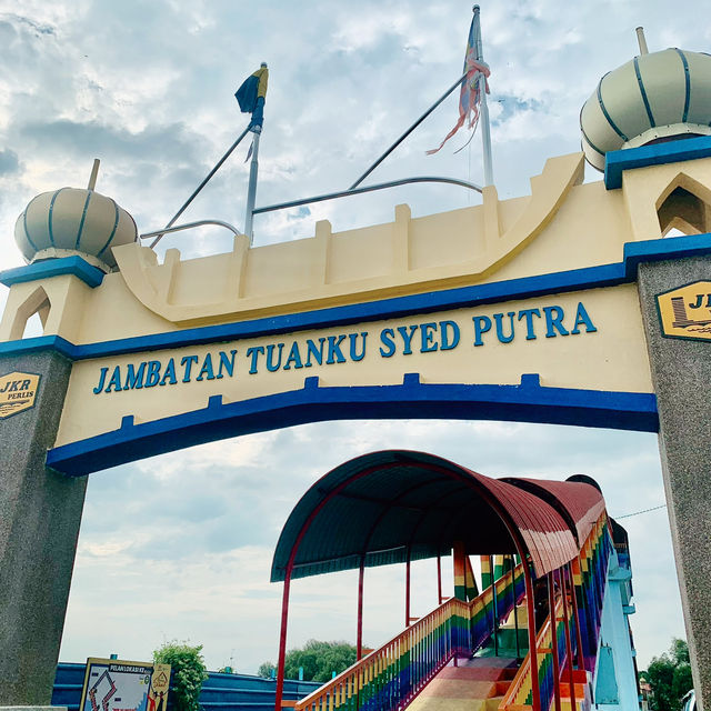 Perlis’ Best Kept Secret: A Bridge to Stunning Views