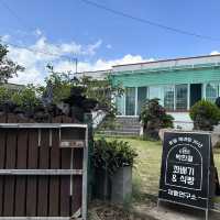 【韓国/済州島】こんな所に行列が👀地元で大人気のクァベギ！